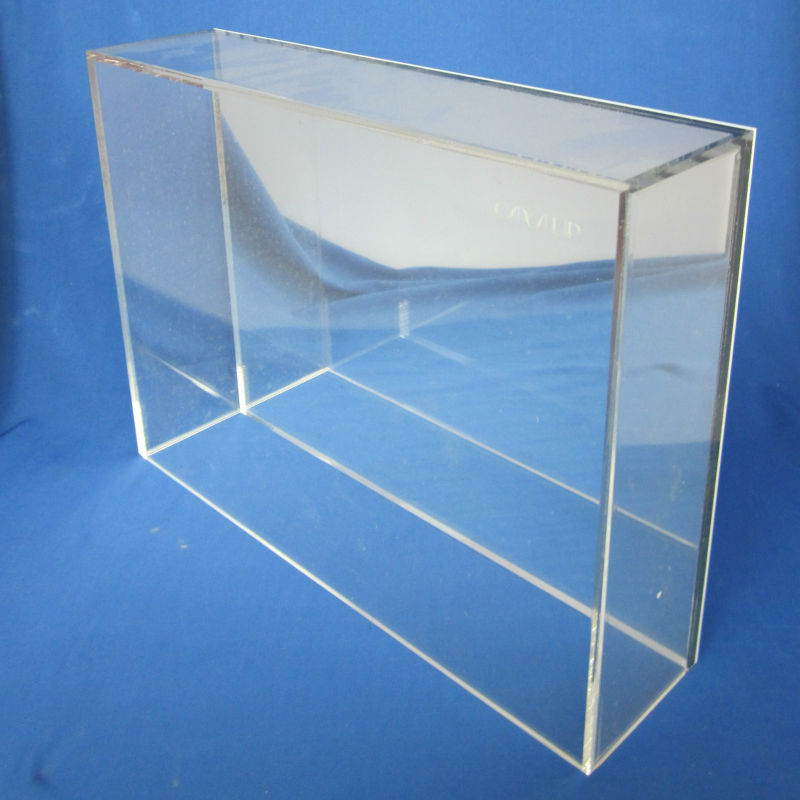 clear-custom-made-acrylic-boxes.jpg