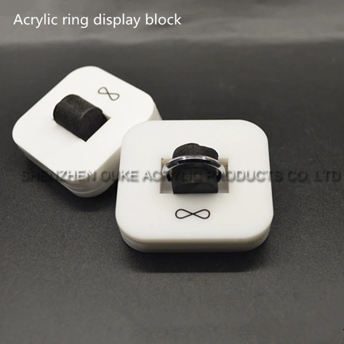 Wholesale Custom Clear Plastic Ring Display Block