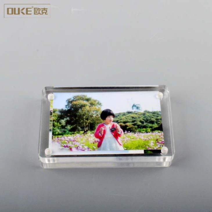 Magnetic Small Acrylic Cube Photo Frames